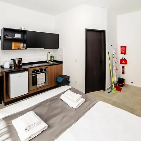 Affordable - By Hostmt Apartamento St Paul's Bay