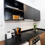Apartman Affordable - By Hostmt *